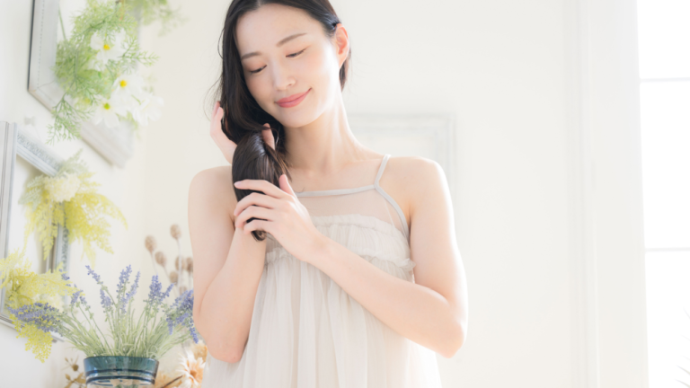 我藥行銷_藥師提醒染髮傷害風險！髮速黑推無染劑遮白配方溫和呵護頭皮