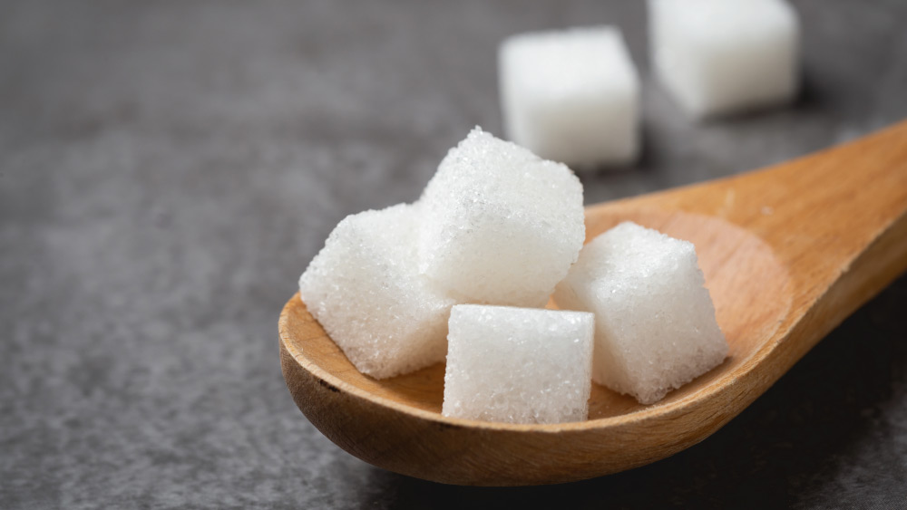 每天都在超標？營養師揭露「每日糖攝取上限」與 6 大高糖陷阱