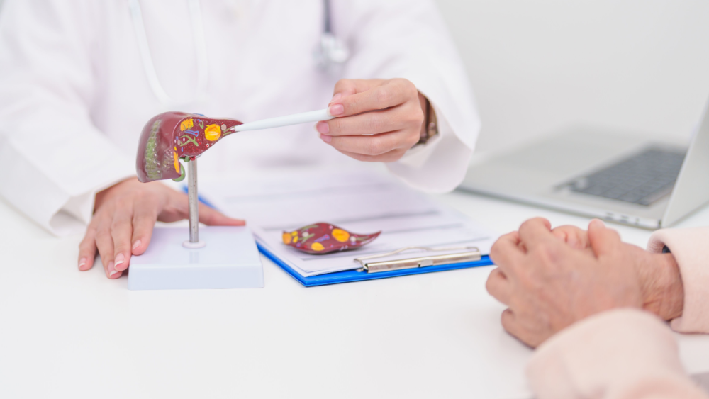 A-Lin 也曾中標！ 明明很瘦卻有脂肪肝？ 醫警告：「瘦型代謝異常」者肝癌風險更高