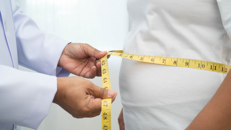 內臟脂肪過高「讓人變笨」? 研究示警:泡芙人族群最危險,大腦恐受到7種損害