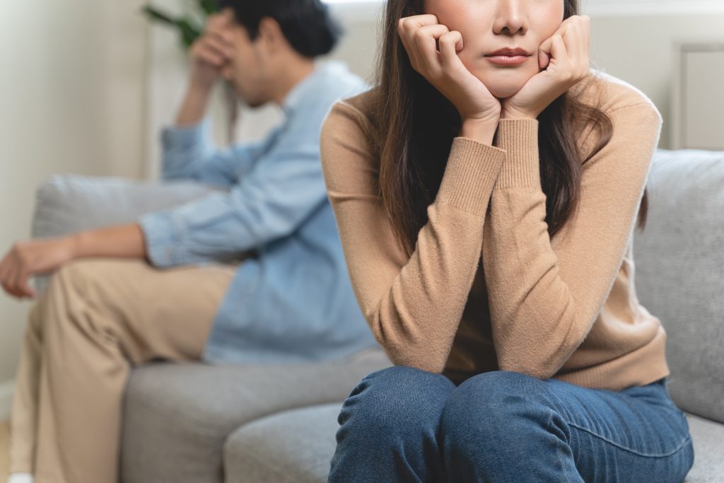 中年婚姻失敗的4大原因：不只外遇，還有沉默與失衡