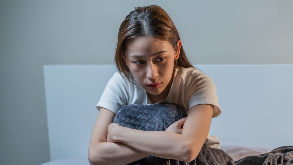 長期承接他人情緒容易心累？認識情緒耗竭與心理界線：建立日常壓力調適習慣